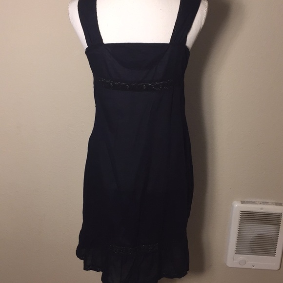 Converse Women’s Sun Dress - Picture 4 of 7